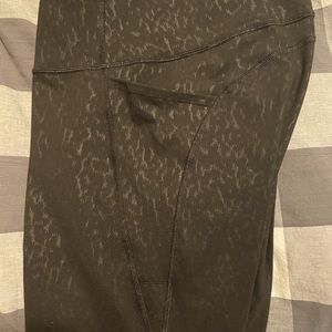 Old Navy Elevation Leggings